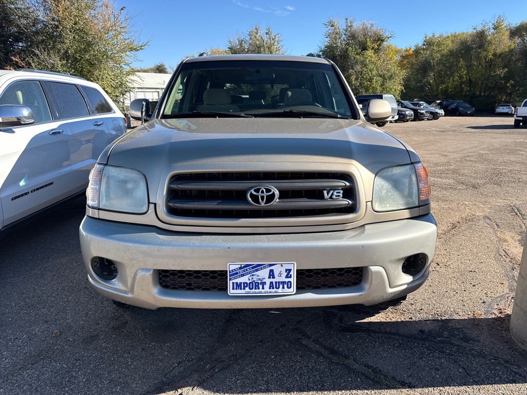 2003 Toyota Sequoia Image 2