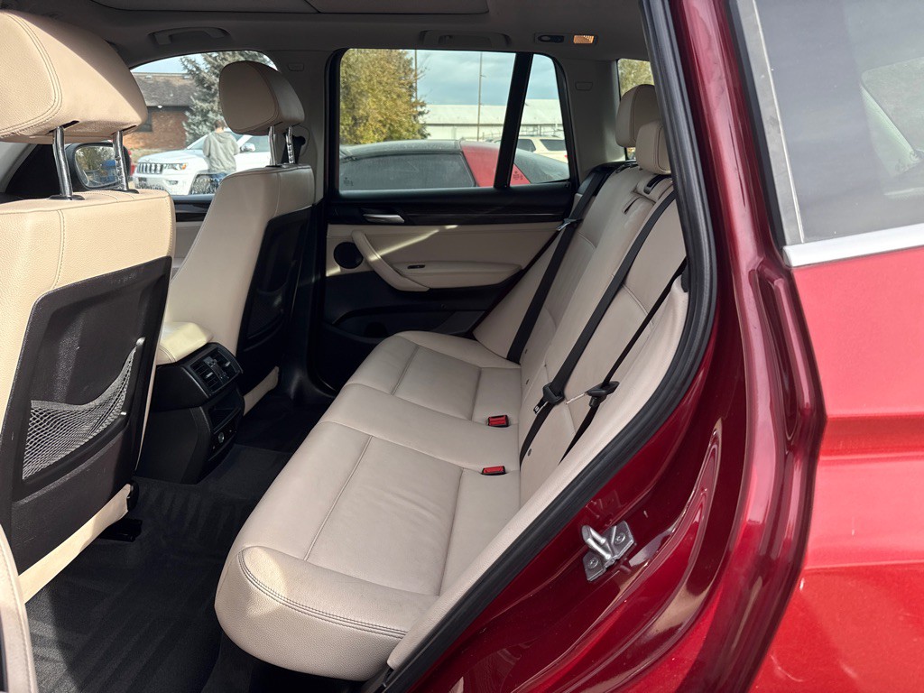 2011 BMW X3 Image 10