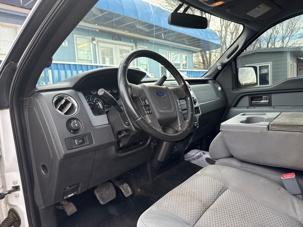 2013 Ford F-150 Image 9