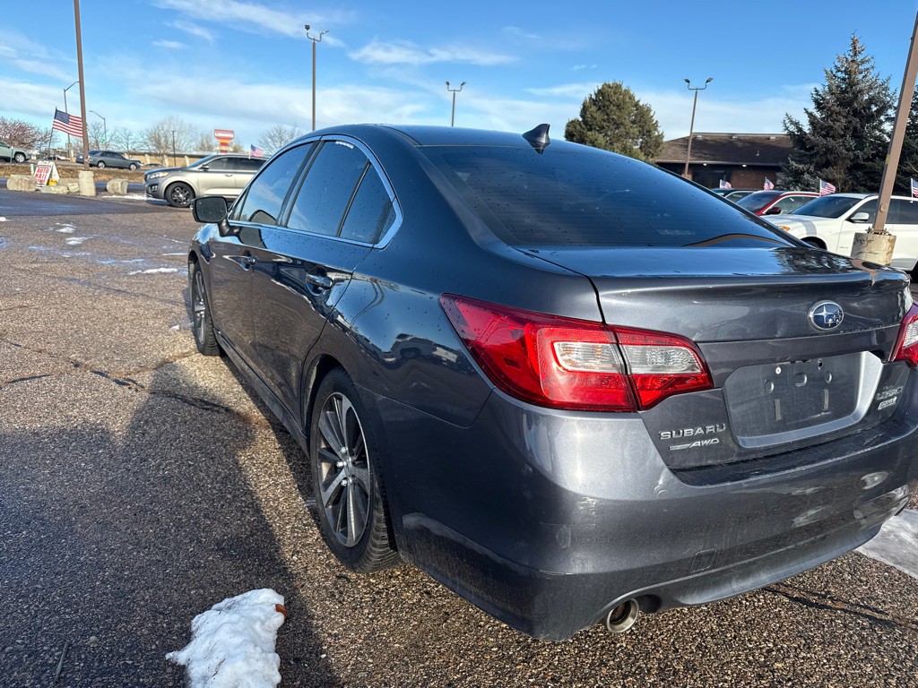 2017 Subaru Legacy Image 6