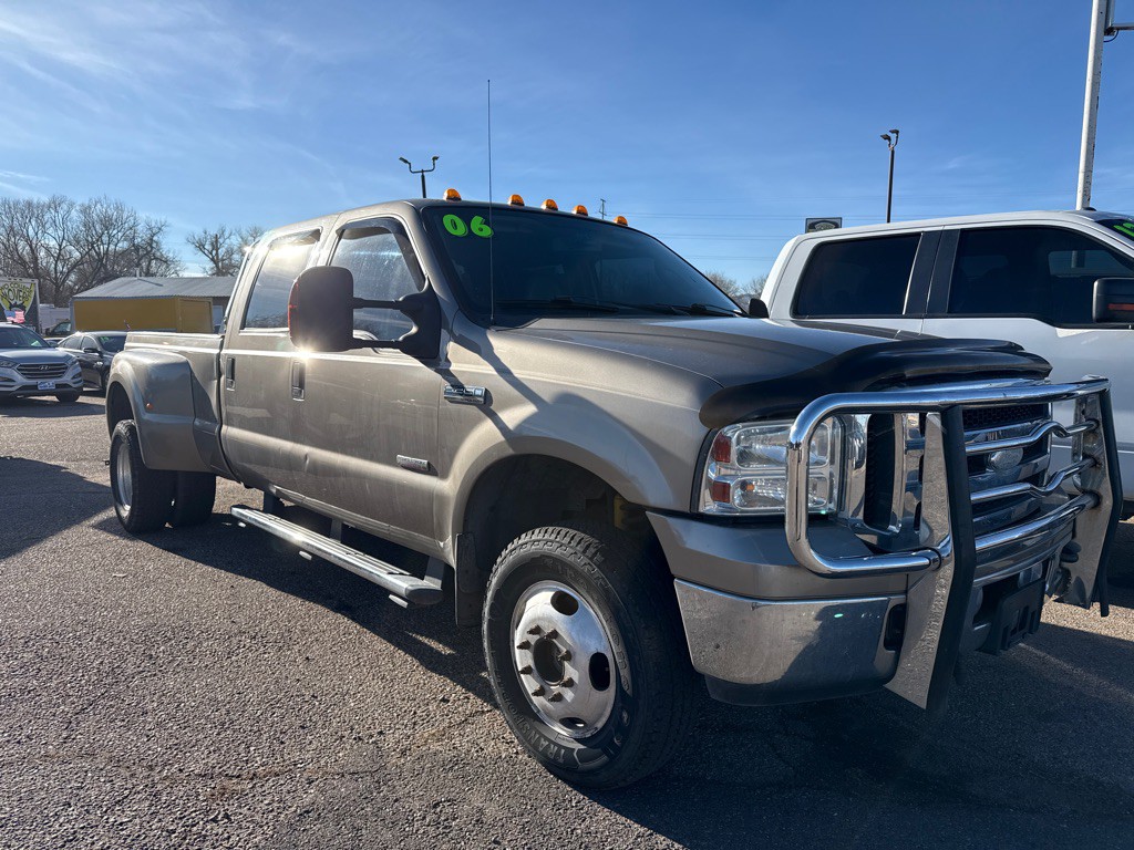 2006 Ford F-350 Image 3