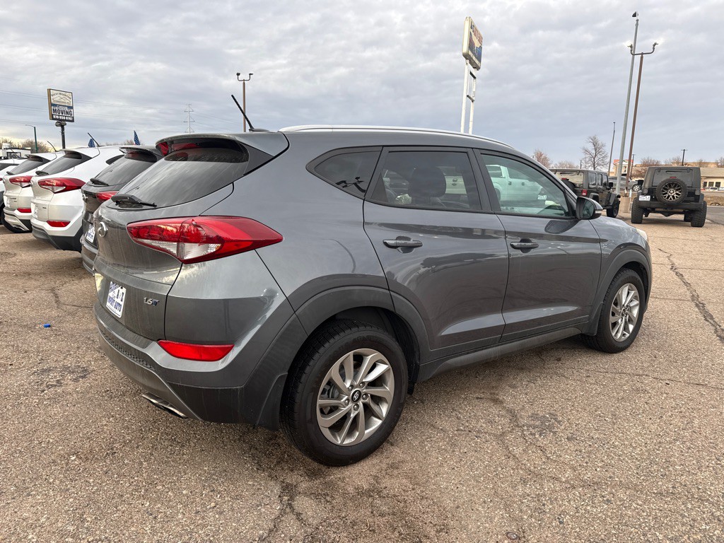 2016 Hyundai Tucson Image 4