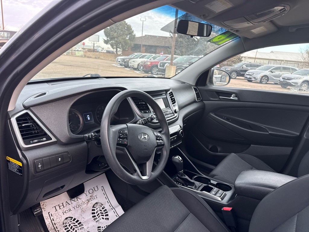 2016 Hyundai Tucson Image 8