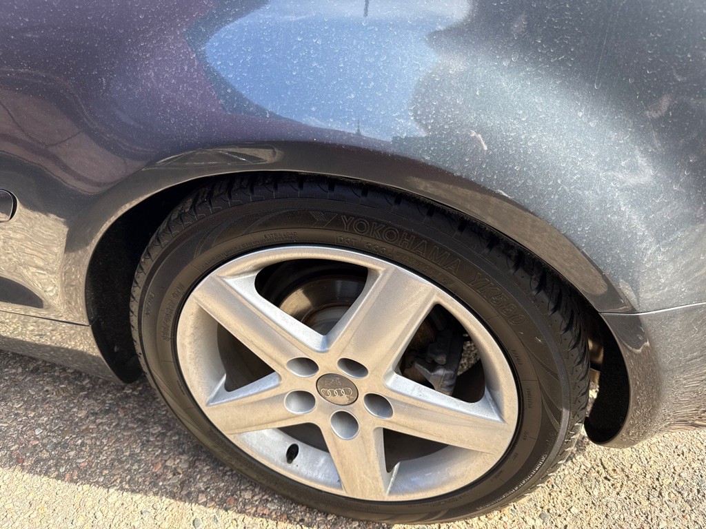 2004 Audi A4 Image 9