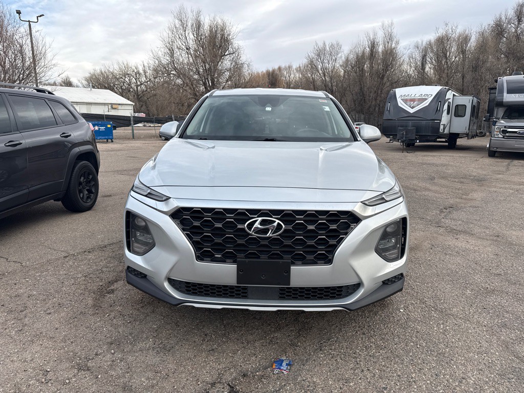 2019 Hyundai Santa Fe Image 2