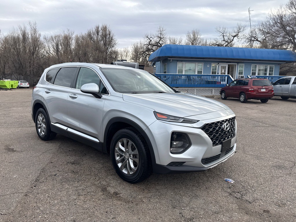 2019 Hyundai Santa Fe Image 3