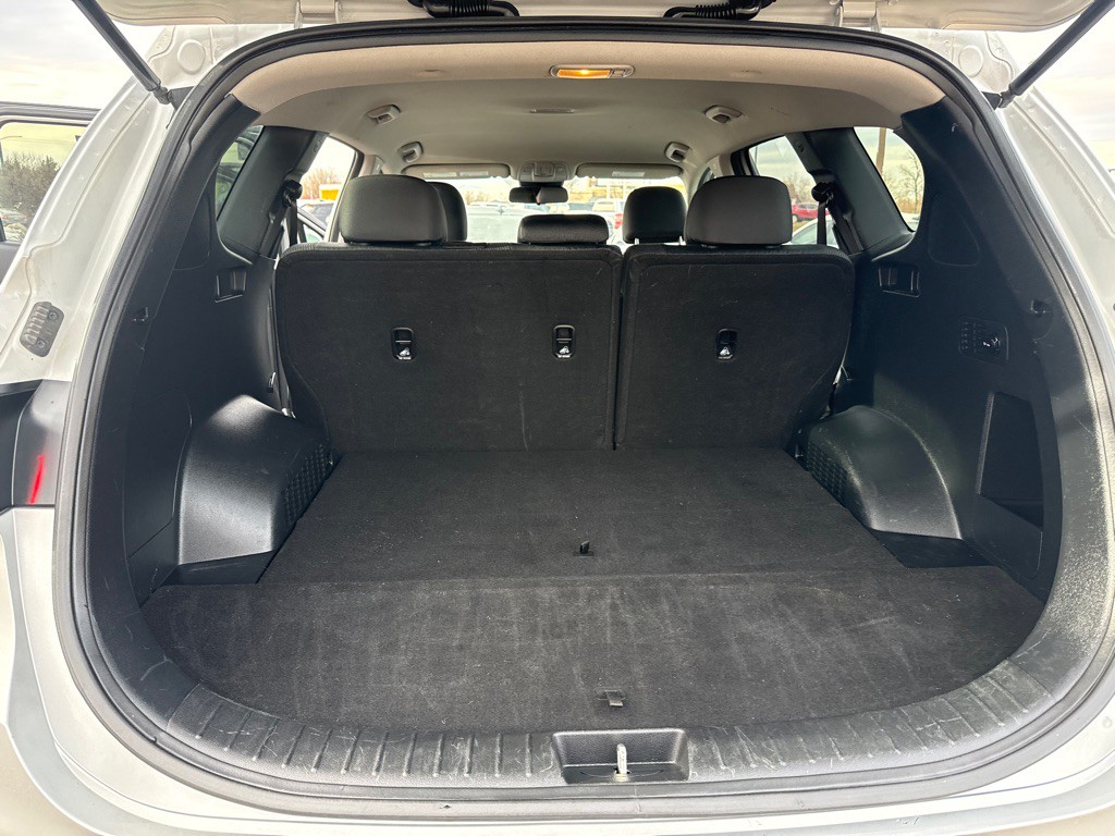 2019 Hyundai Santa Fe Image 11