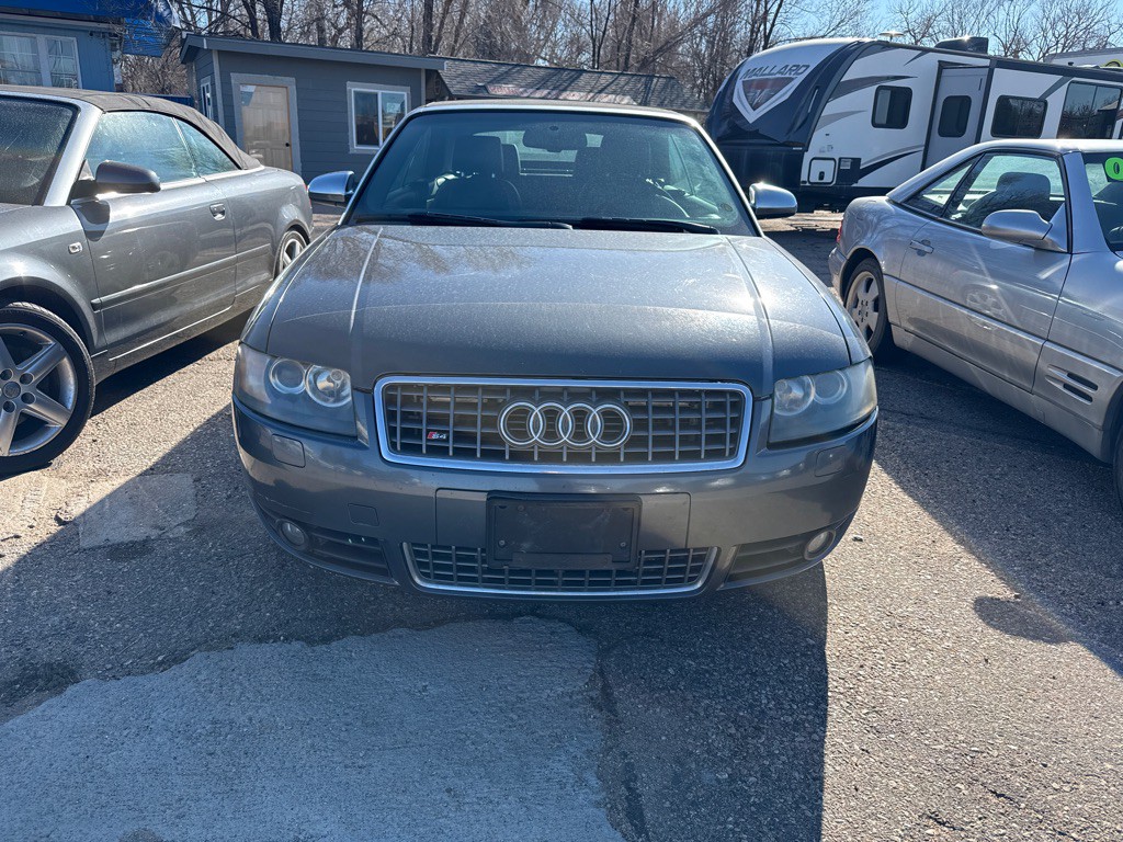 2004 Audi S4 Image 2