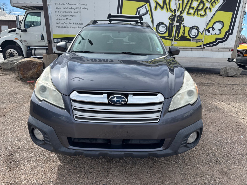 2014 Subaru Outback Image 2