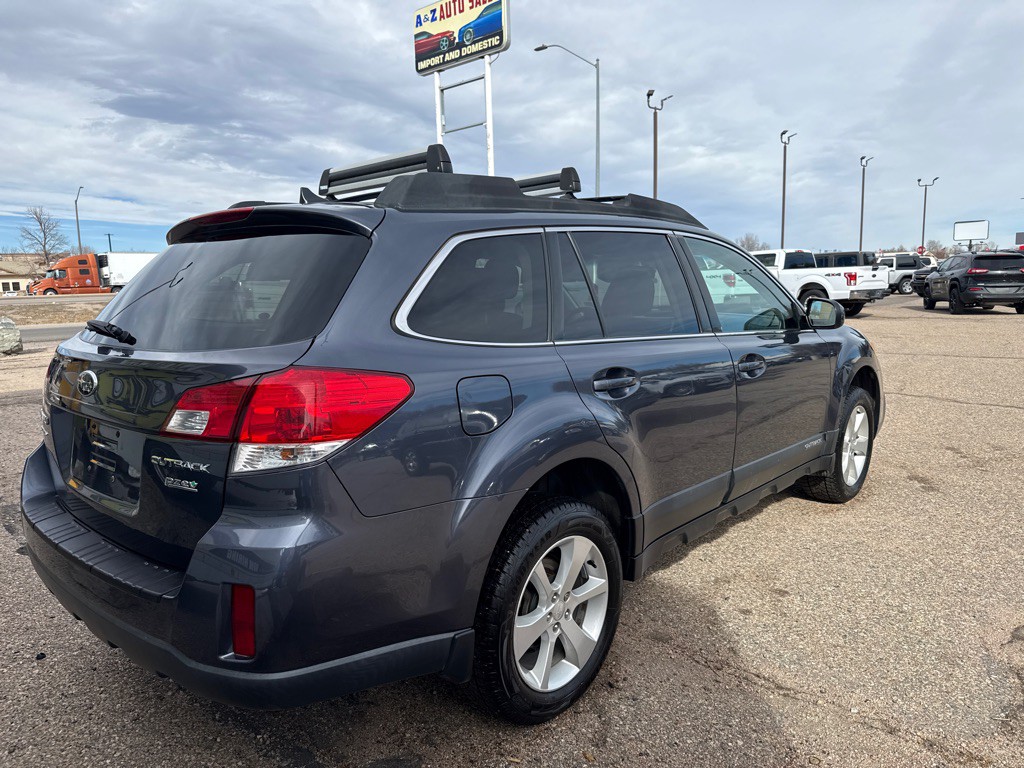 2014 Subaru Outback Image 4