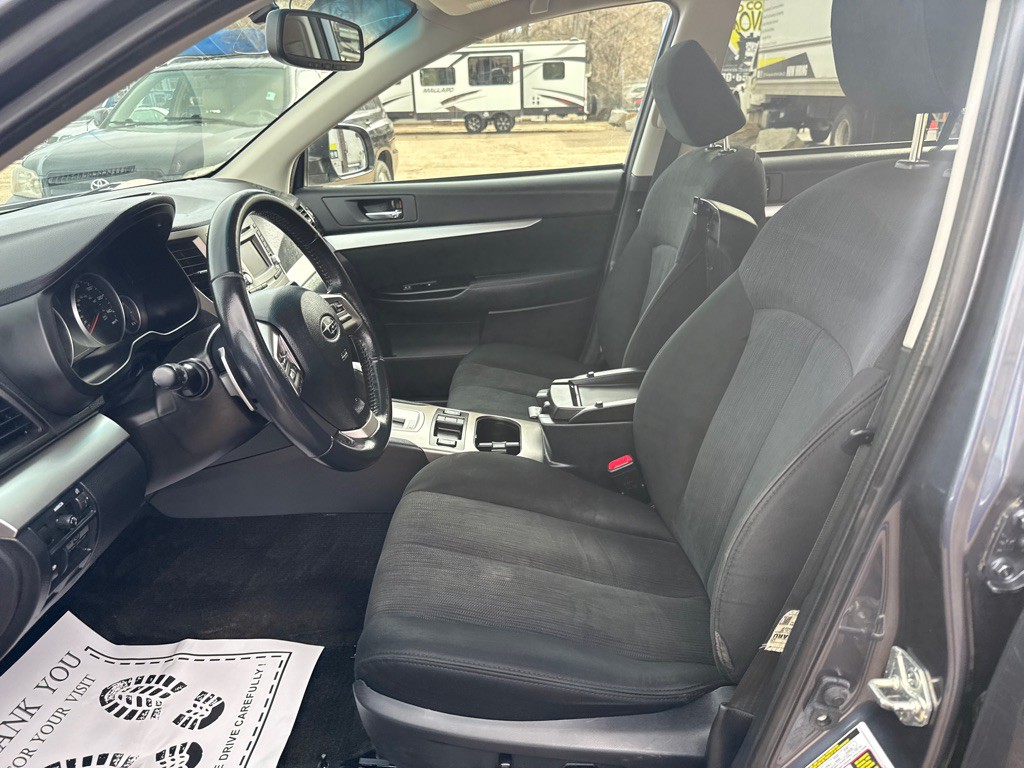 2014 Subaru Outback Image 9