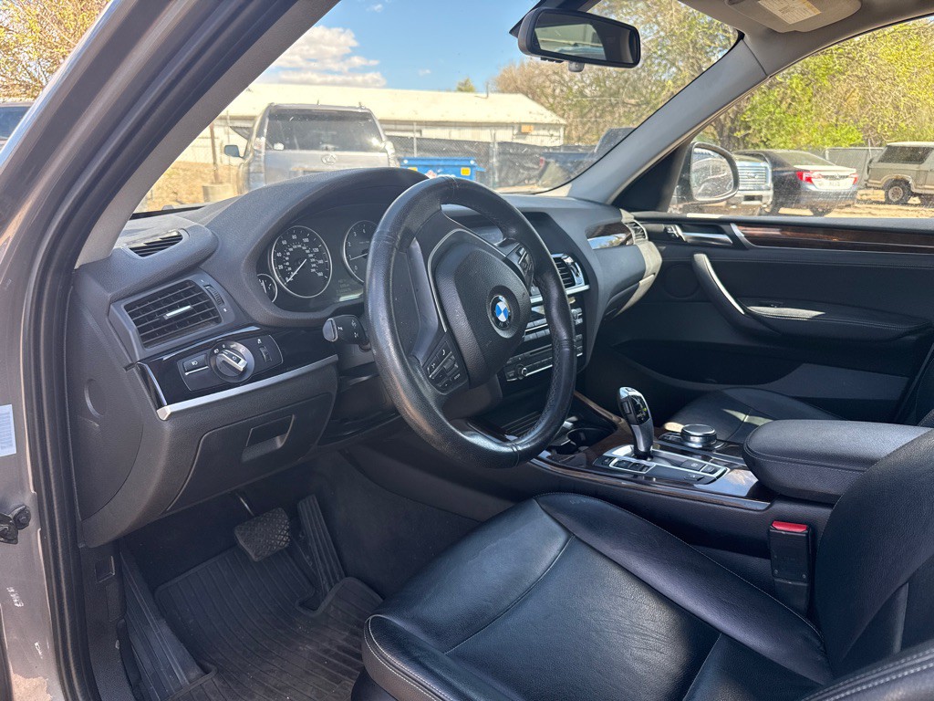2017 BMW X3 Image 10