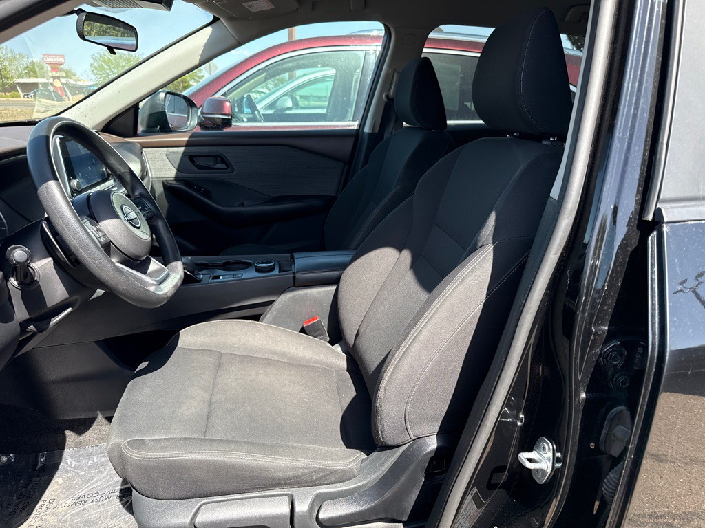 2023 Nissan Rogue Image 7