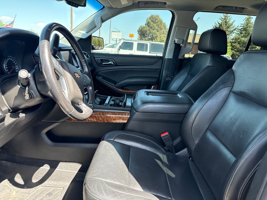 2020 Chevrolet Suburban Image 8