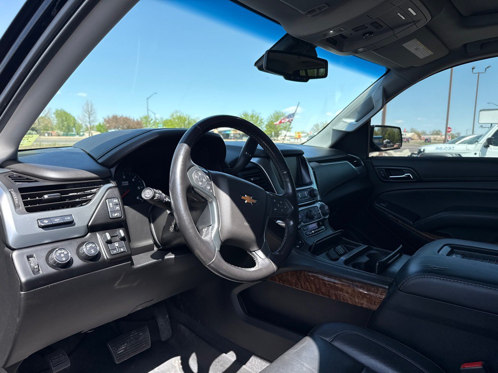 2020 Chevrolet Suburban Image 9