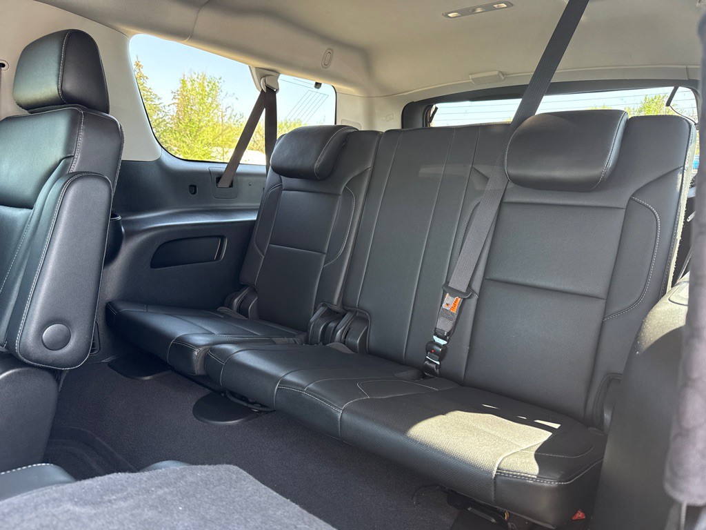 2020 Chevrolet Suburban Image 11