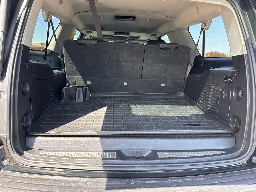 2020 Chevrolet Suburban Image 12
