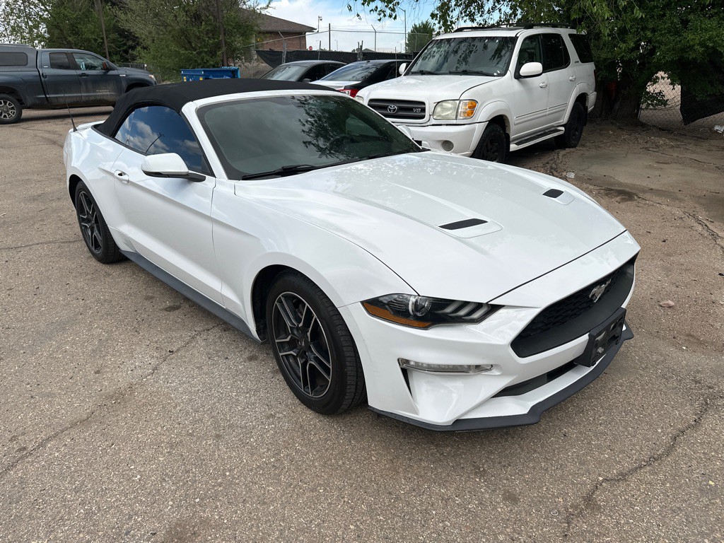 2020 Ford Mustang Image 3