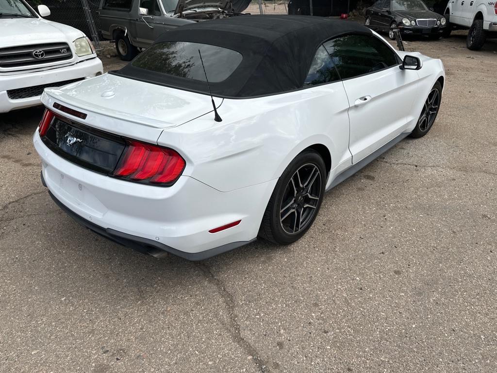 2020 Ford Mustang Image 7