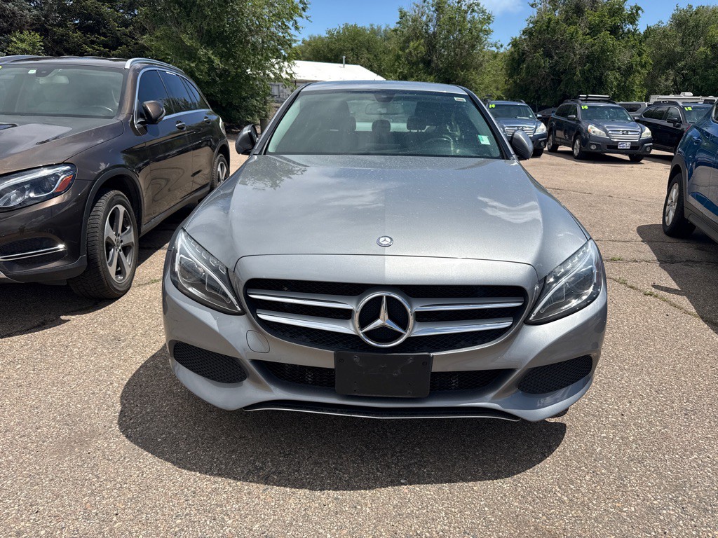 2015 Mercedes-Benz C-Class Image 3