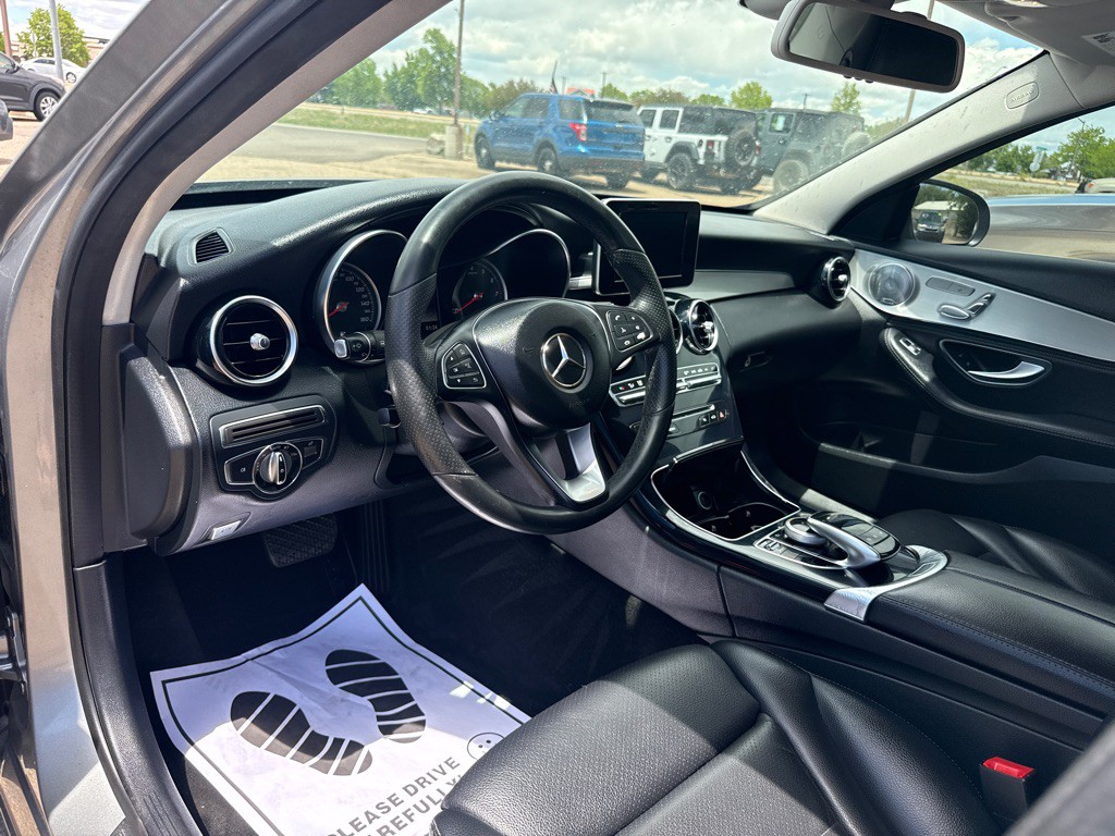 2015 Mercedes-Benz C-Class Image 8