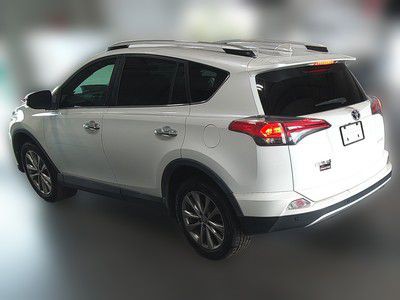 2016 Toyota Rav4 Image 2