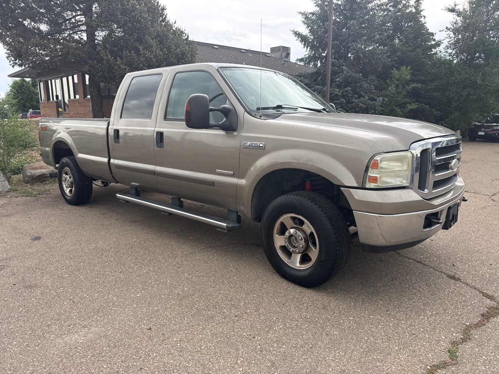2005 Ford F-250 Image 3