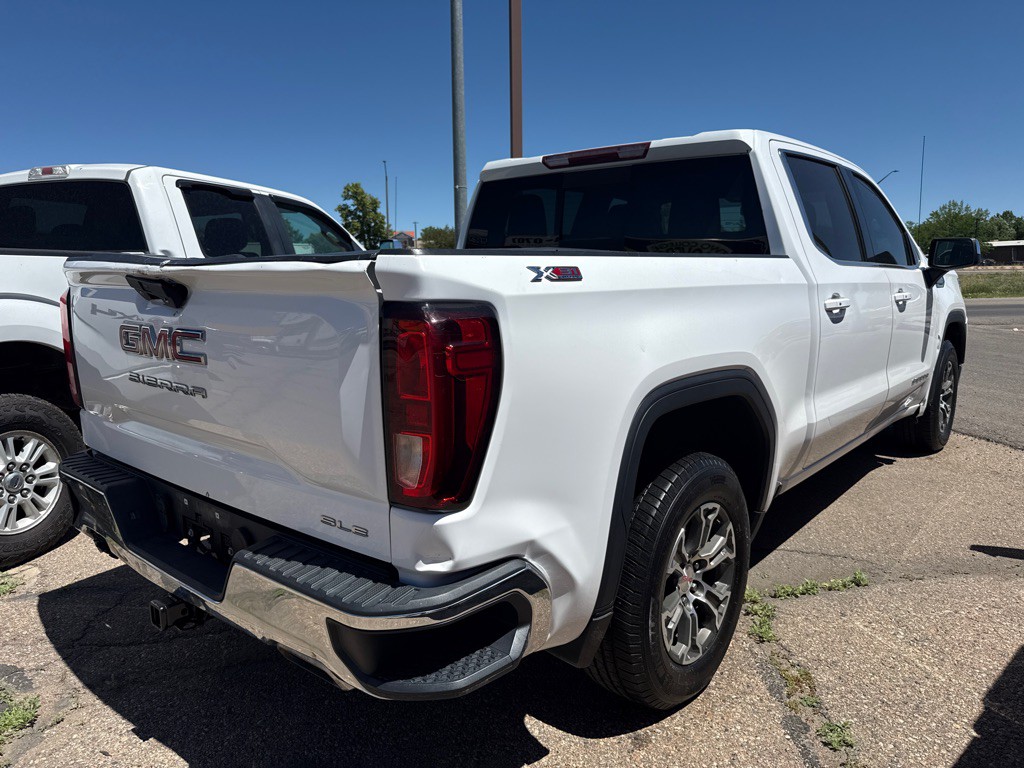 2019 GMC Sierra Image 11