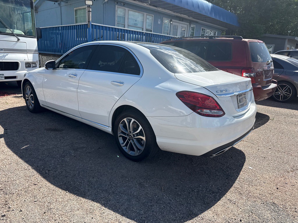 2018 Mercedes-Benz C-Class Image 7