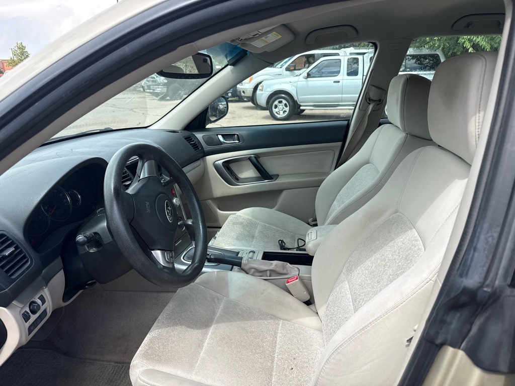 2008 Subaru Outback Image 7