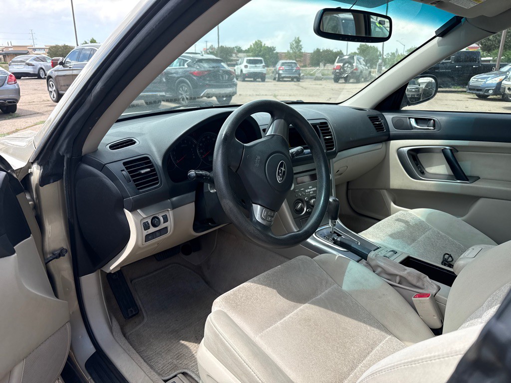 2008 Subaru Outback Image 8