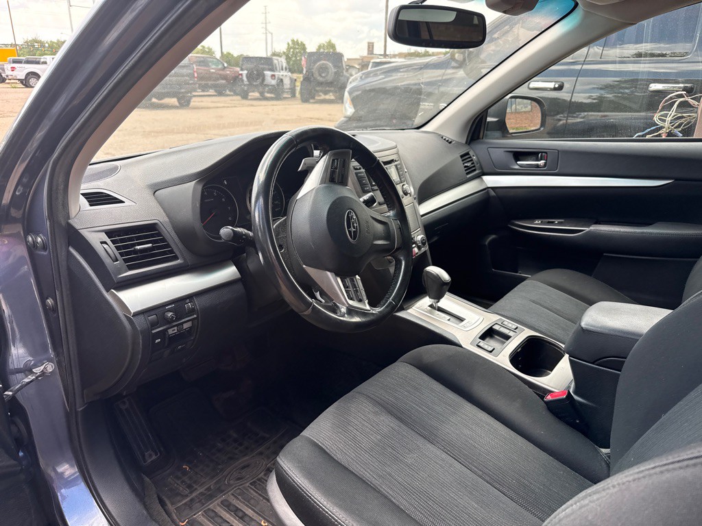 2013 Subaru Outback Image 7