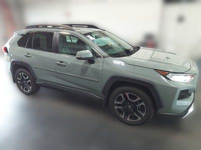 2019 Toyota Rav4 Image 2