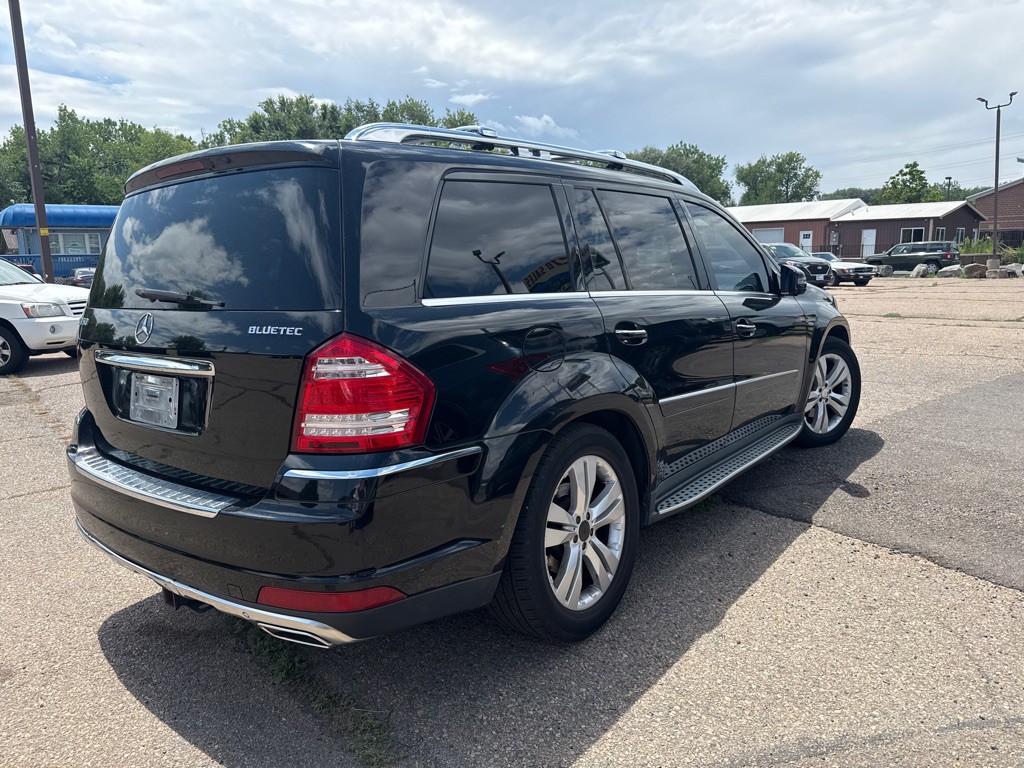 2012 Mercedes-Benz GL-Class Image 4