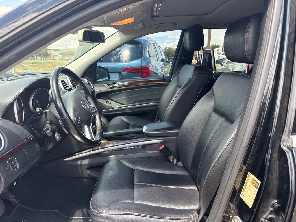 2012 Mercedes-Benz GL-Class Image 7