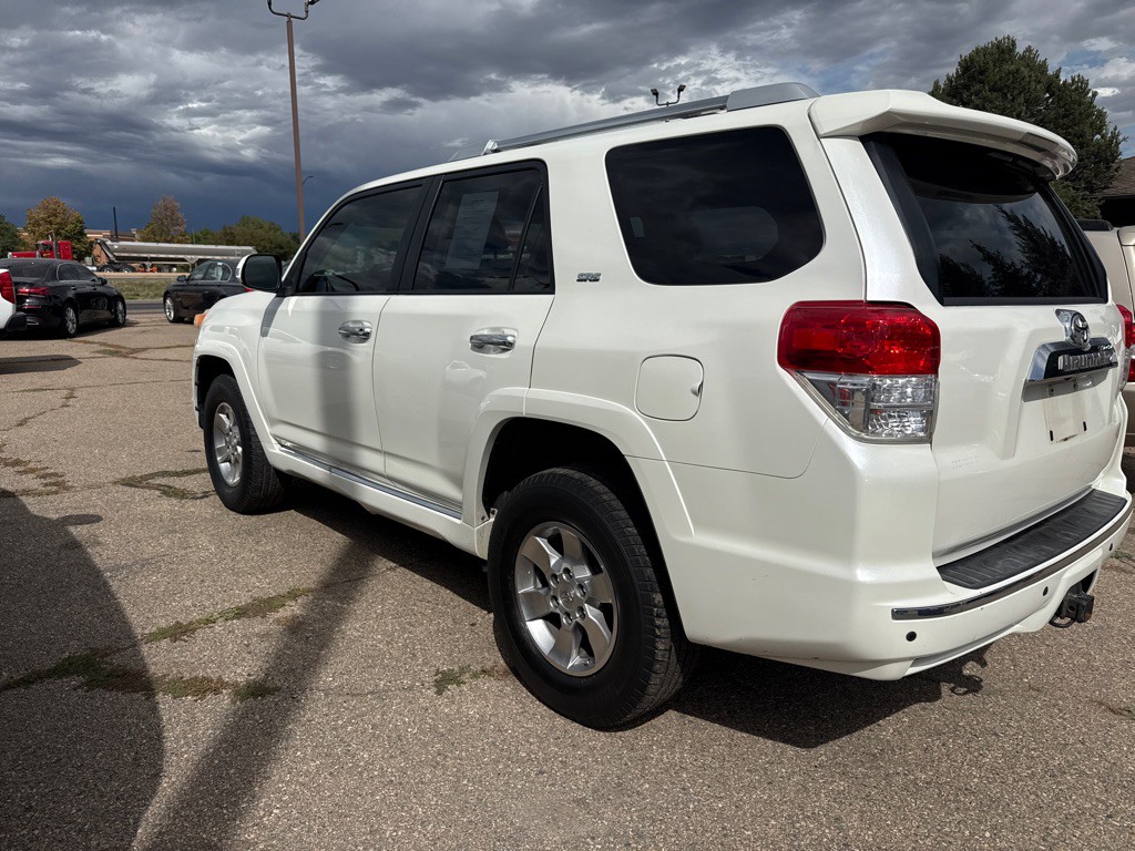 2010 Toyota 4Runner Image 10