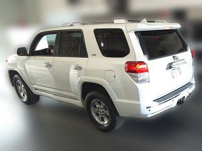 2010 Toyota 4Runner Image 3