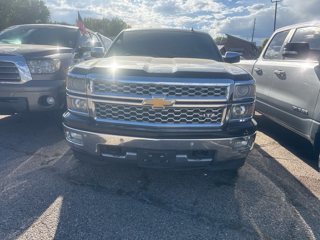 2014 Chevrolet Silverado 1500 Image 2