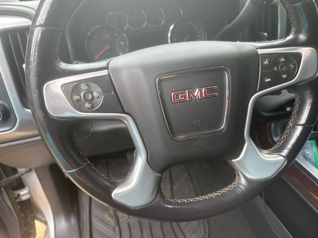2017 GMC Sierra Image 5