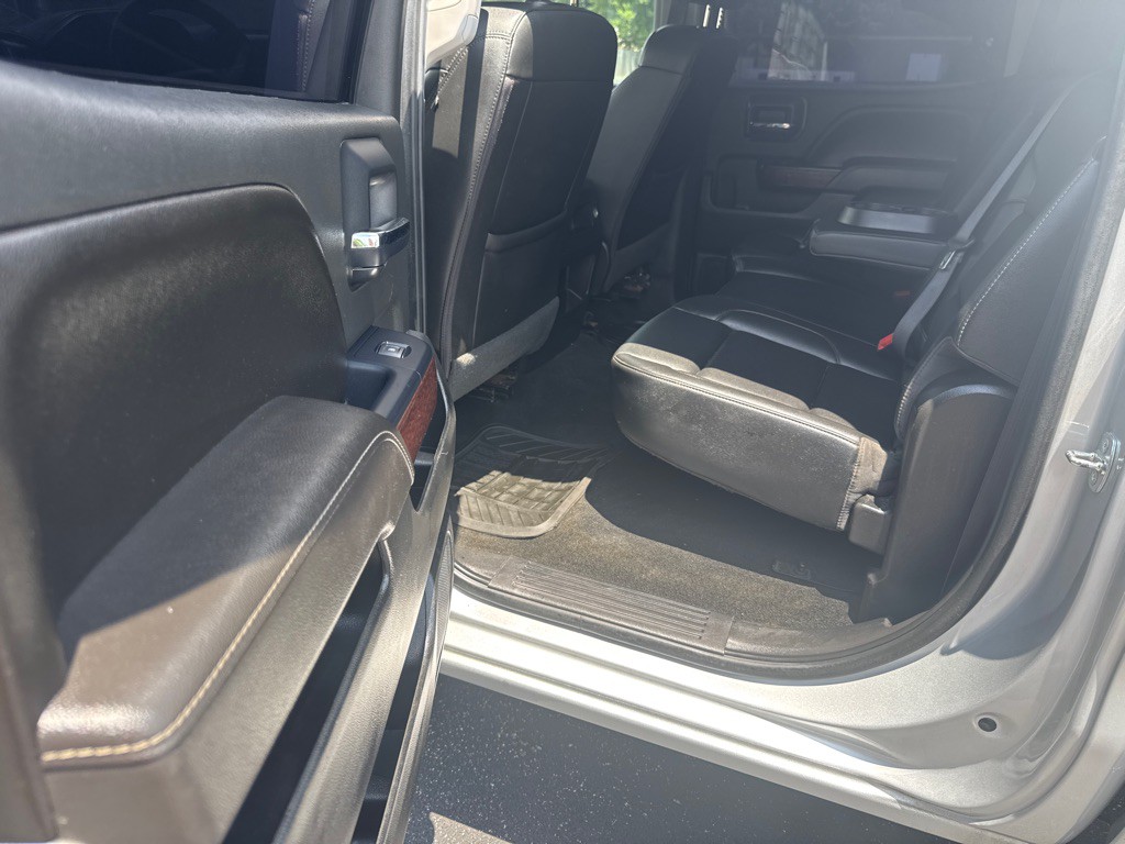 2017 GMC Sierra Image 25