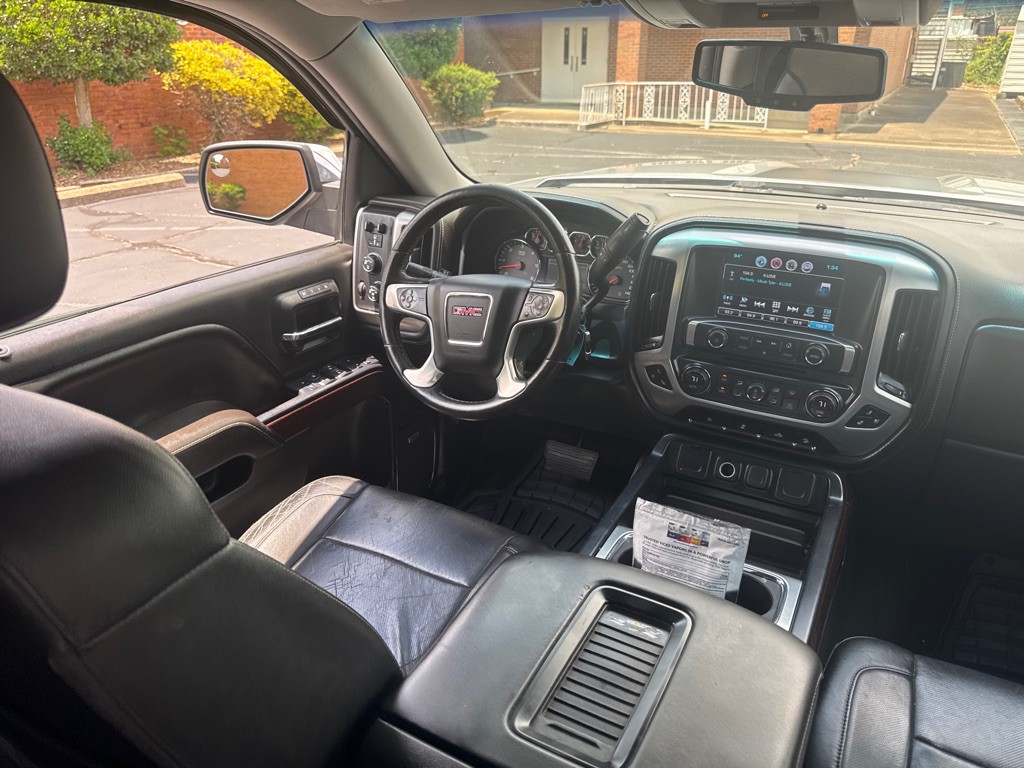 2017 GMC Sierra Image 32