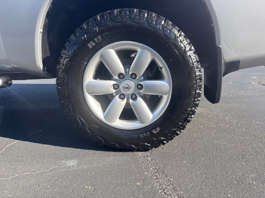 2014 Nissan Titan Image 17