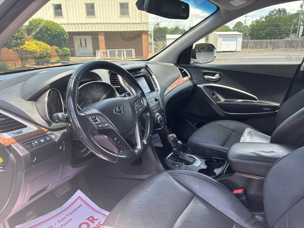 2017 Hyundai Santa Fe Image 37
