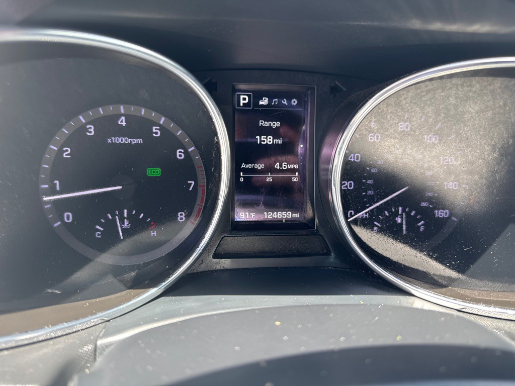 2017 Hyundai Santa Fe Image 38