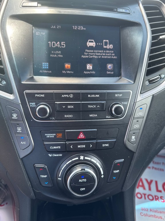 2017 Hyundai Santa Fe Image 39