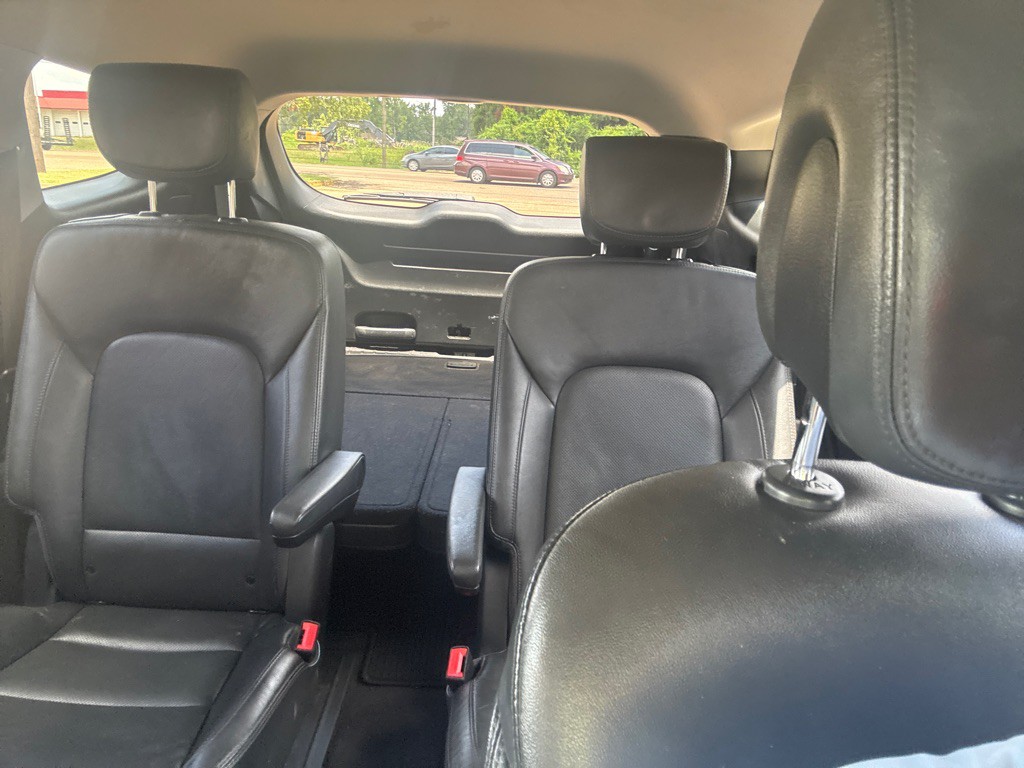 2017 Hyundai Santa Fe Image 43