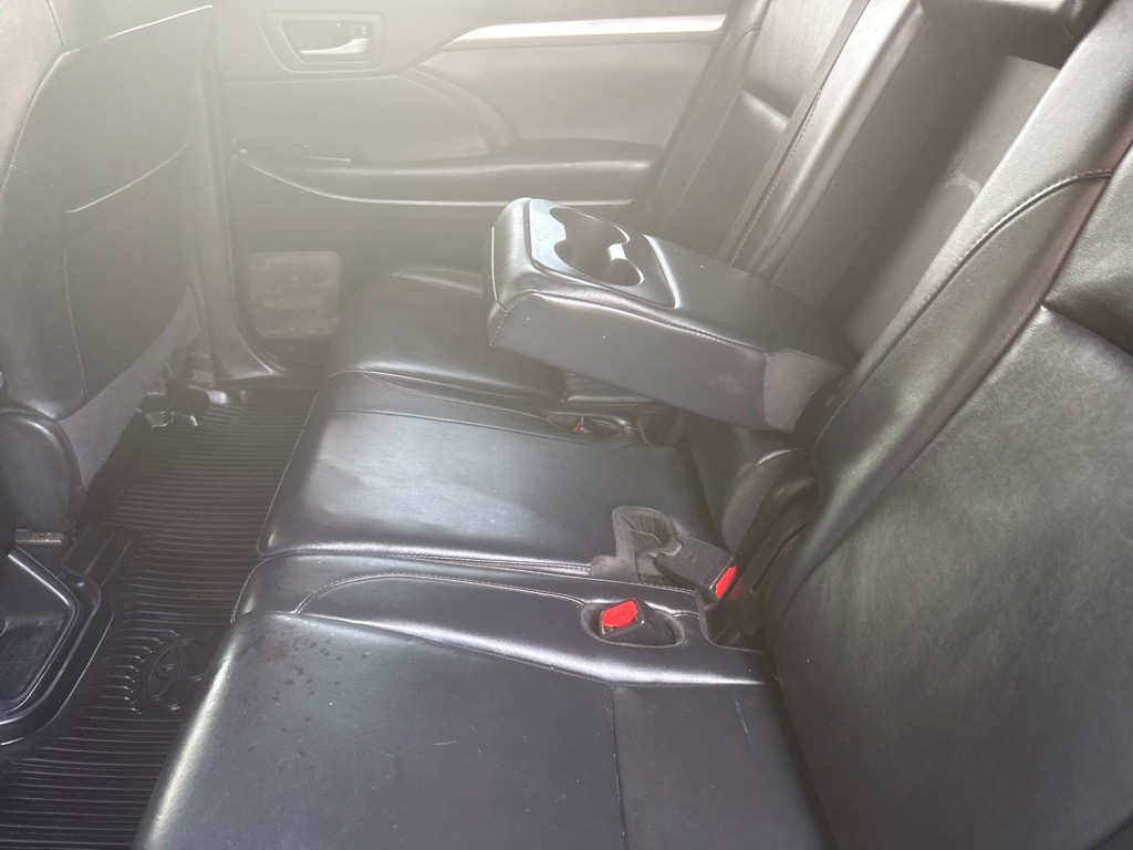 2019 Toyota Highlander Image 15
