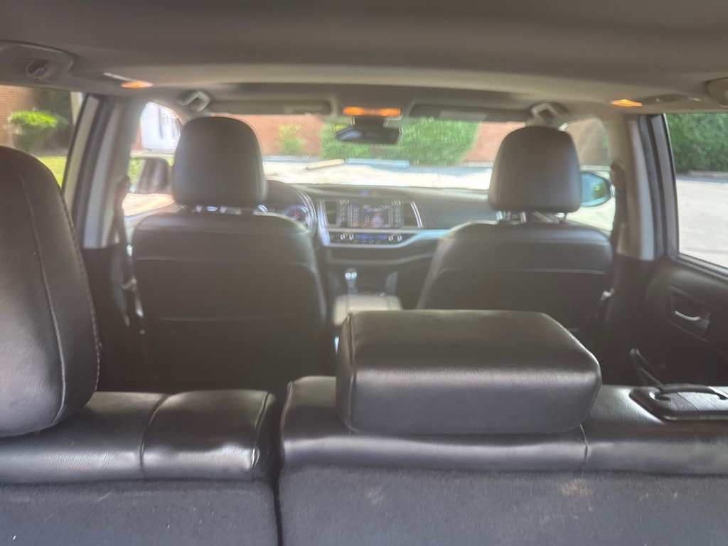 2019 Toyota Highlander Image 23