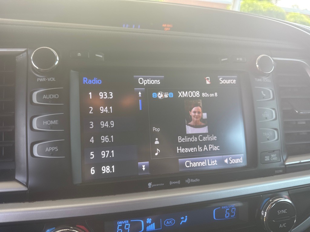 2019 Toyota Highlander Image 43