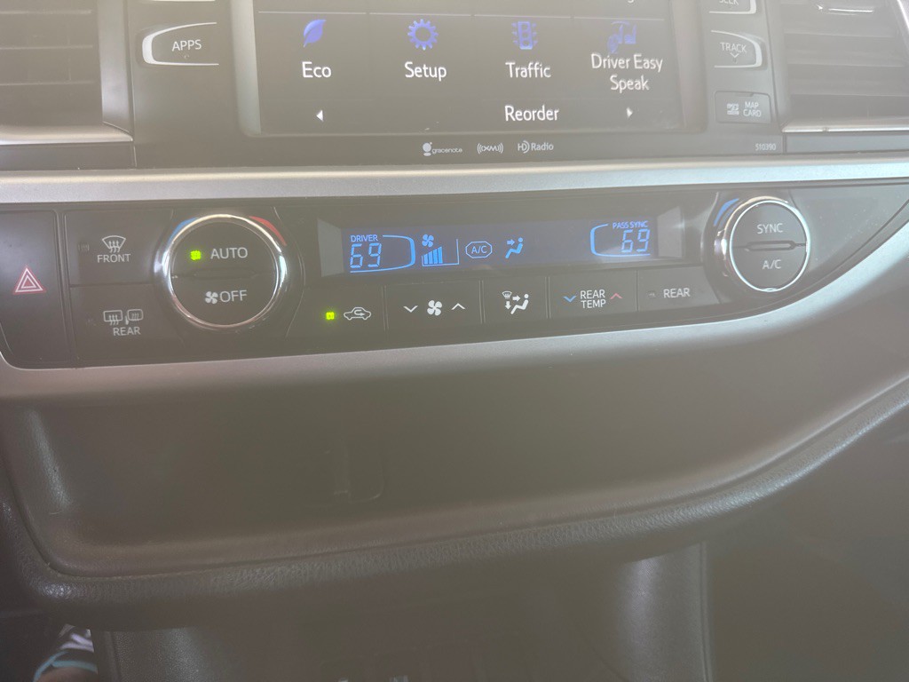 2019 Toyota Highlander Image 50
